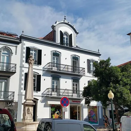 아파트 Edificio Charles 101 *
